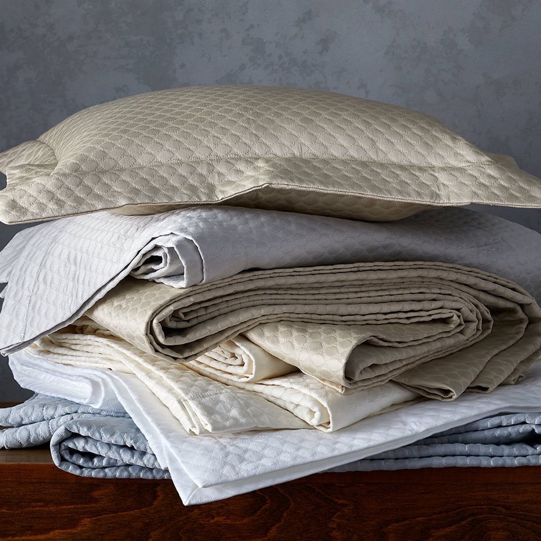 Pearl Coverlet and Sham