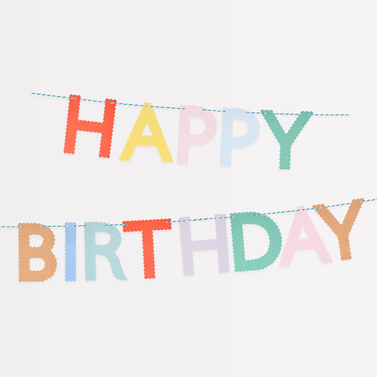 Scallop Happy Birthday Garland