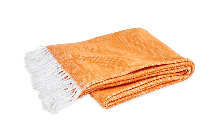Pezzo Throw