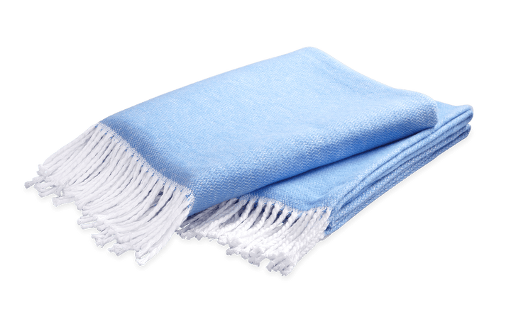 Pezzo Throw