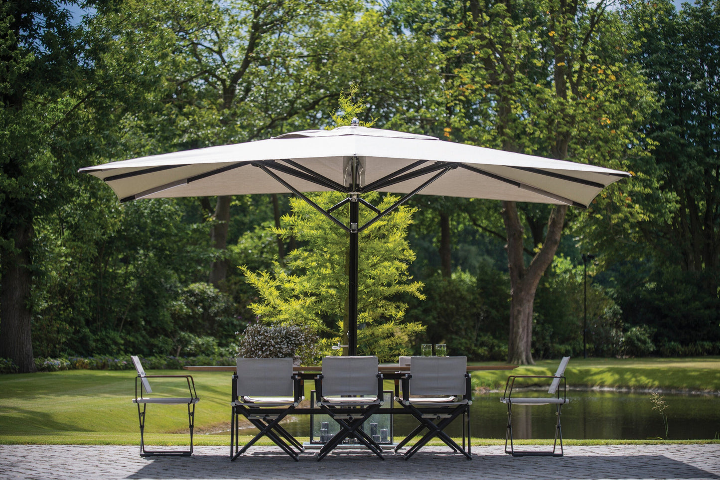 10'X14' Ocean Master Max Cantilever